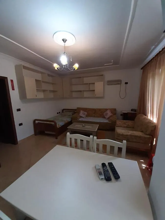 Apartment Comfy Home Tirana
